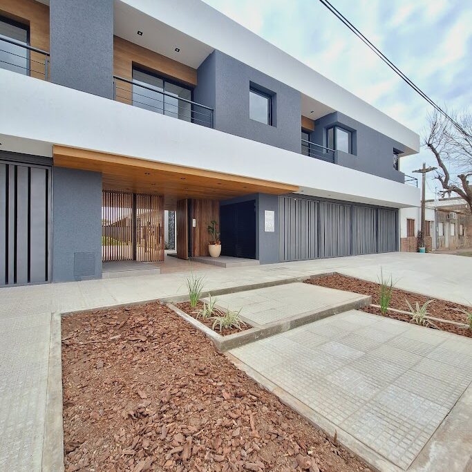 Nicoletta Condominio